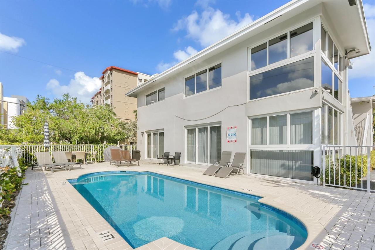 Bright Pompano Beach With Pool Access Zewnętrze zdjęcie