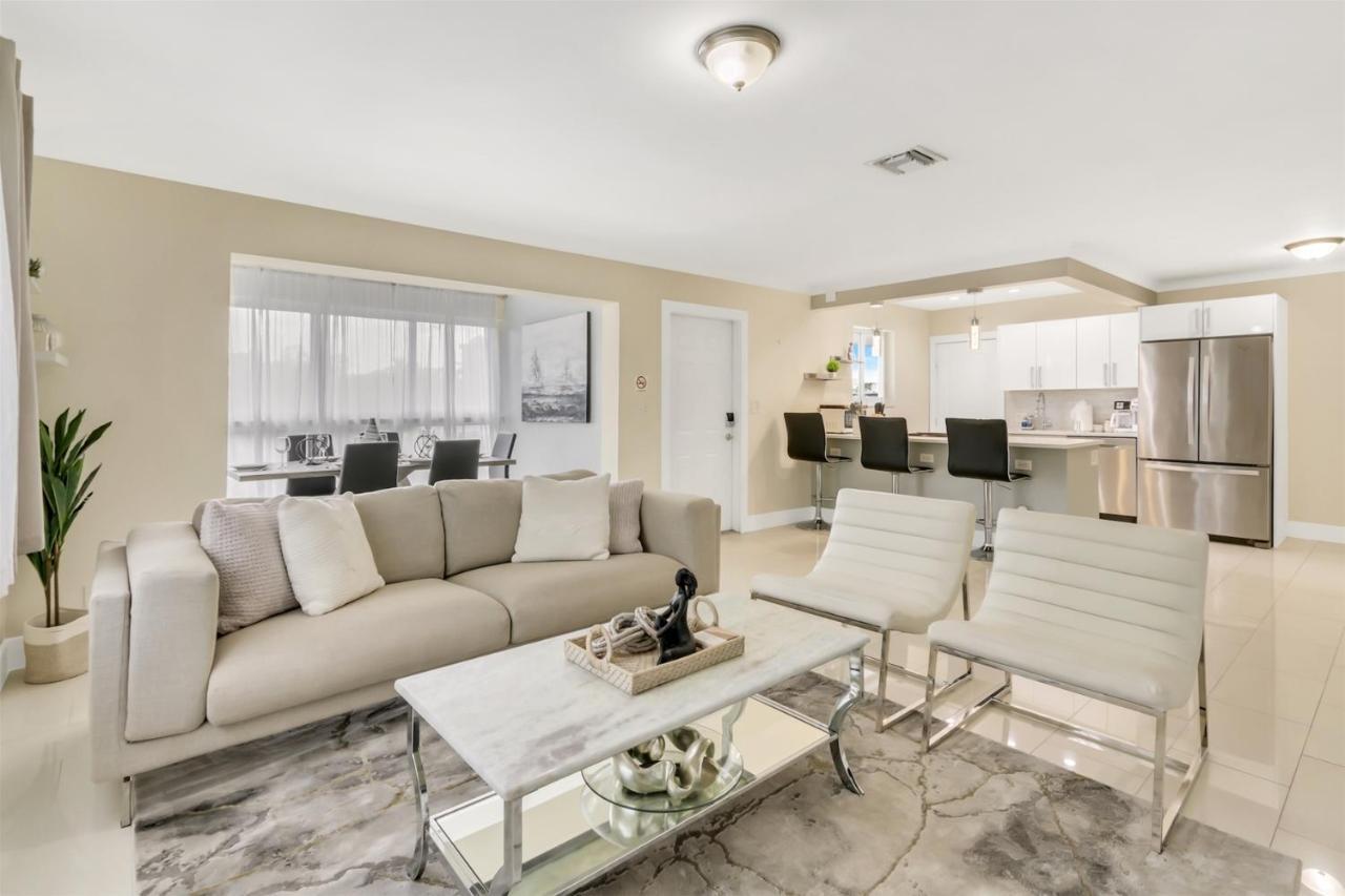 Bright Pompano Beach With Pool Access Zewnętrze zdjęcie